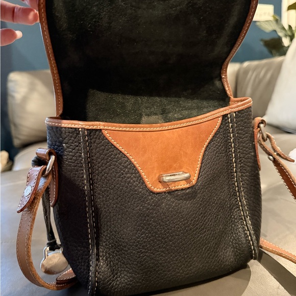 Vintage Dooney & Bourke AWL Crossbody Bag - Picture 7 of 16